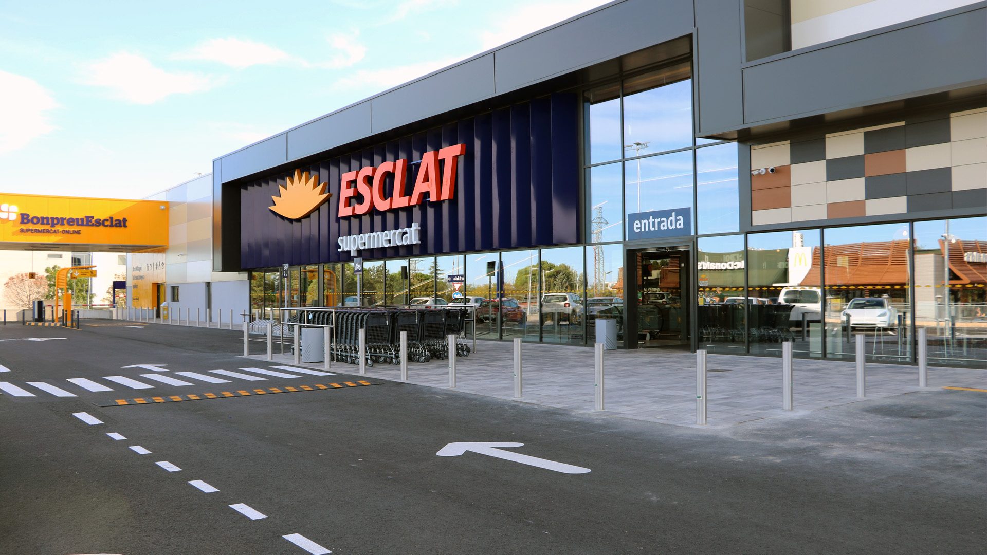 Fachada Bonpreu o Esclat