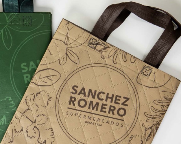 Caja Sánchez Romero · servicio premium