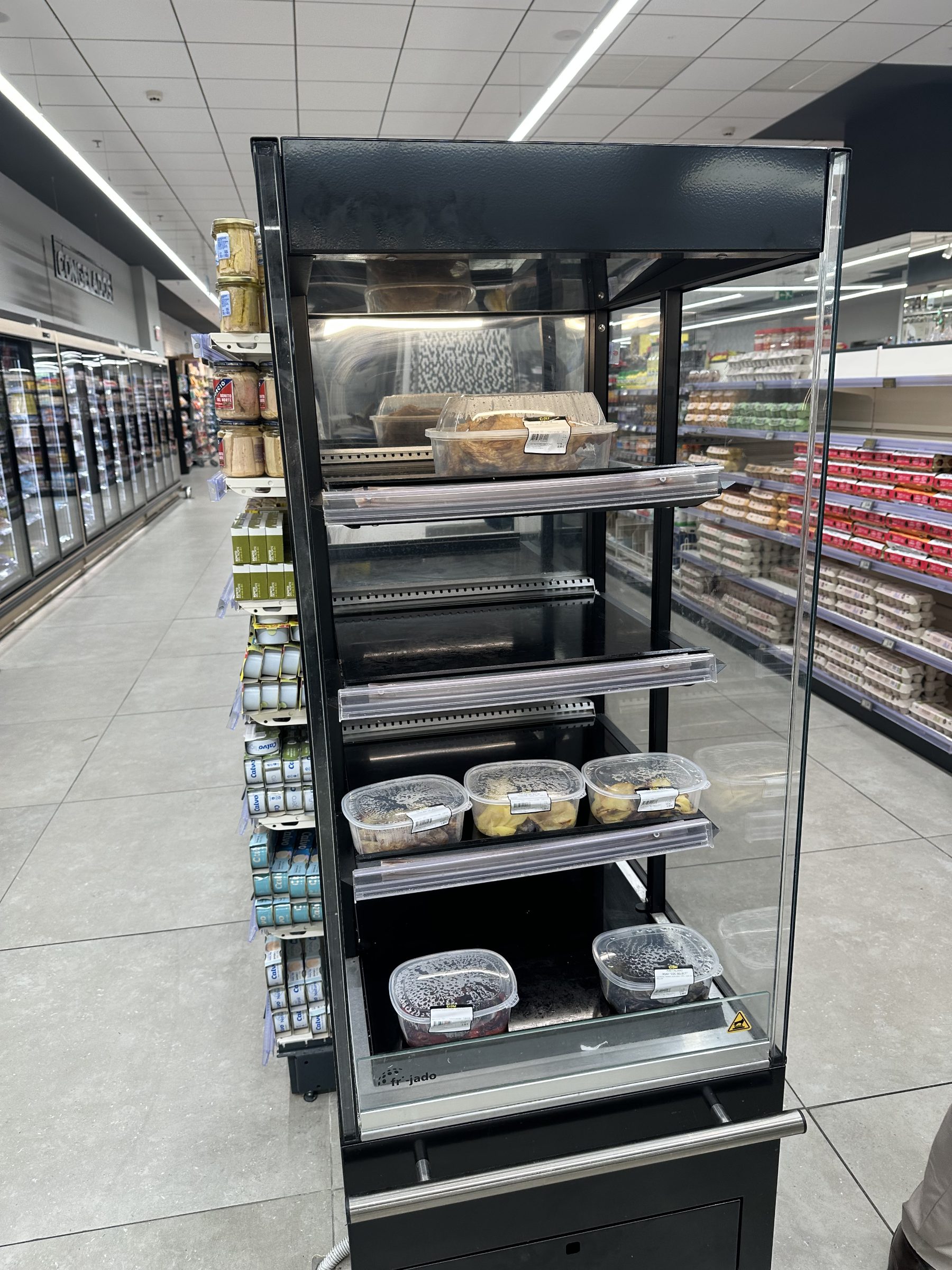 Vitrina refrigerada de preparados estándar